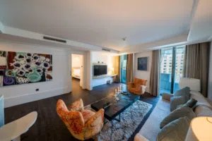 Luxurious apartment for rent in Abdali - Secondary Image 2