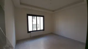 Apartment for sale in Um Uthaina - Secondary Image 3