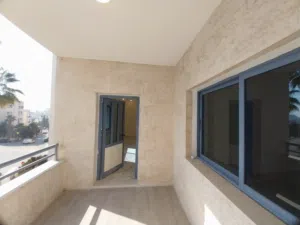 Not Furnished Apartment to Rent 200sqm - Secondary Image 3