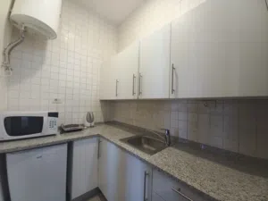 Furnished Apartment to Rent 35sqm - Secondary Image 2