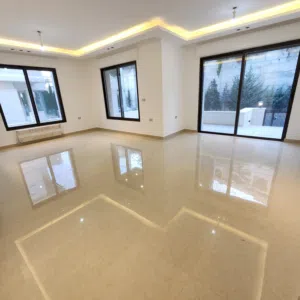 Unfurnished apartment for rent  - Secondary Image 2