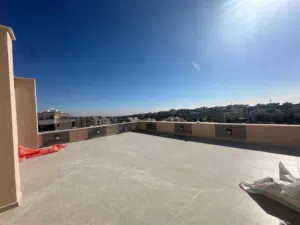 Last floor apartment & Roof for sale in Airport Road  - Secondary Image 1