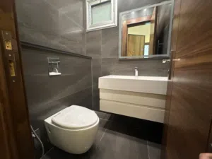 286 Sqm apartment for sale in Airport Road  - Secondary Image 2