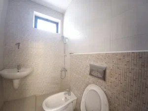Unfurnished Apartment For Rent In Da - Secondary Image 1