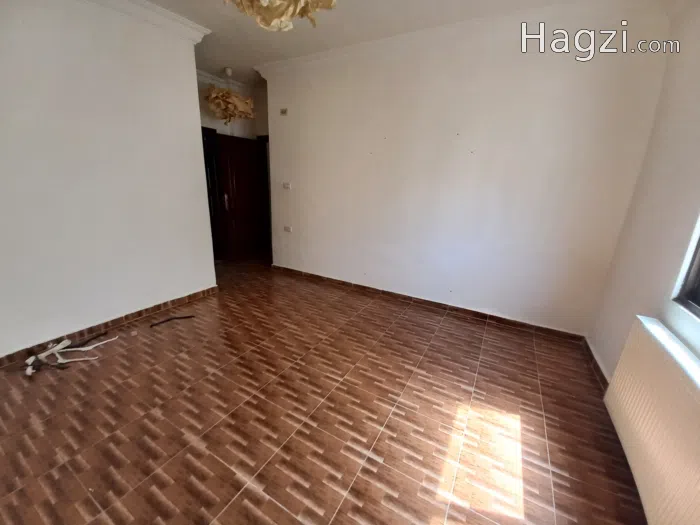 Ground floor apartment for rent in Deir Ghbar - Secondary Image 2
