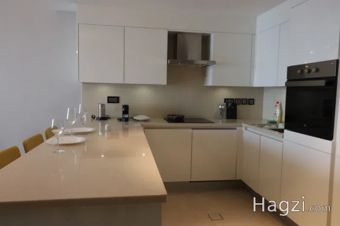 One bedroom property with a stunning view - Secondary Image 3