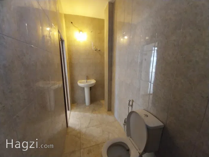 Unfurnished apartment to Rent  - Secondary Image 2