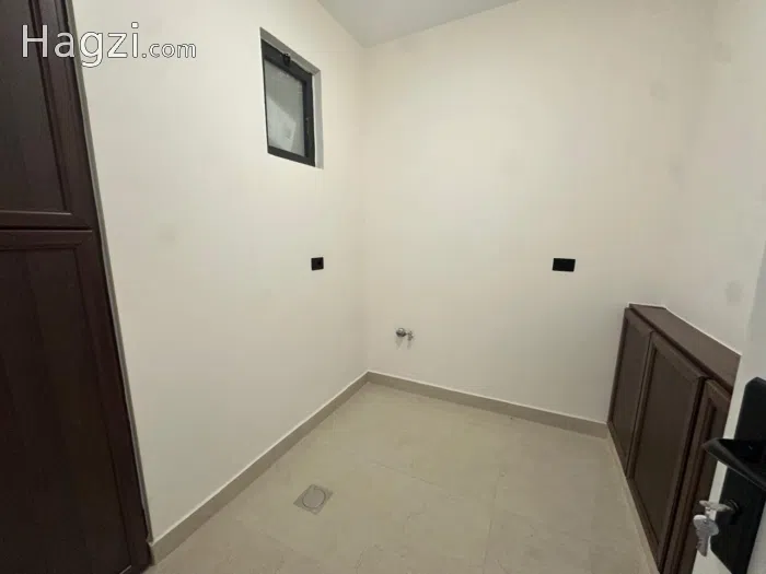 Apartment for Sale in Marj Al Hamam - Secondary Image 3