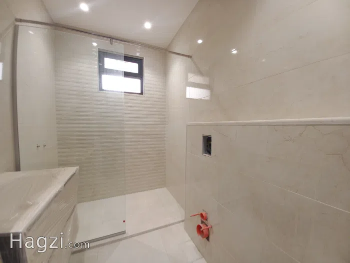 Apartment For Sale in Deir Ghbar - Secondary Image 2