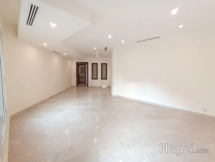 Not Furnished Apartment to Rent 205sqm