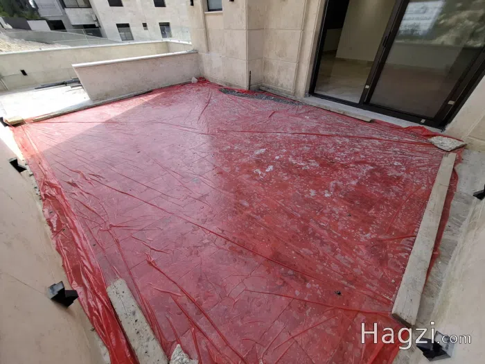 Unfurnished apartment to sale 