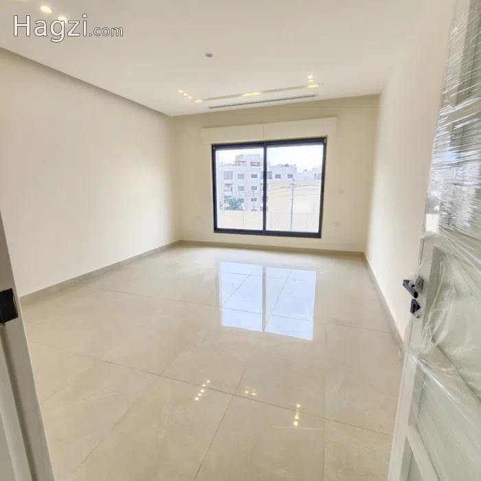 Unfurnished apartment for sale - Secondary Image 1