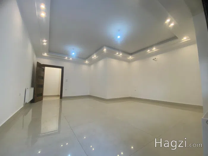Unfurnished apartment for rent Dahyet Al Ameer Rashed - Secondary Image 3