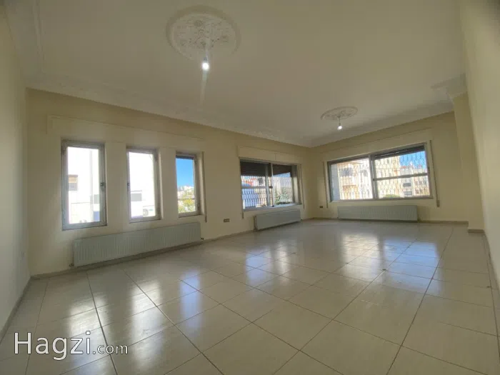 Unfurnished apartment for rent Dahyet Al Ameer Rashed - Secondary Image 2