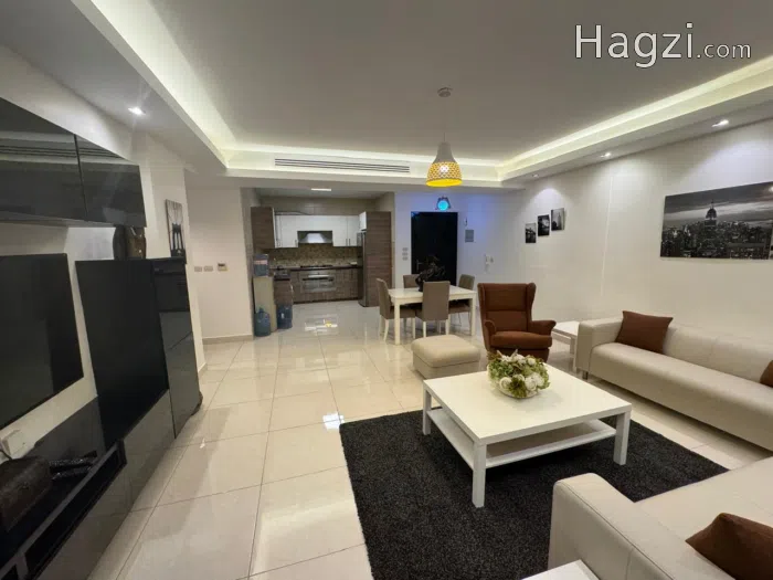 Furnished Apartment to rent - Secondary Image 2
