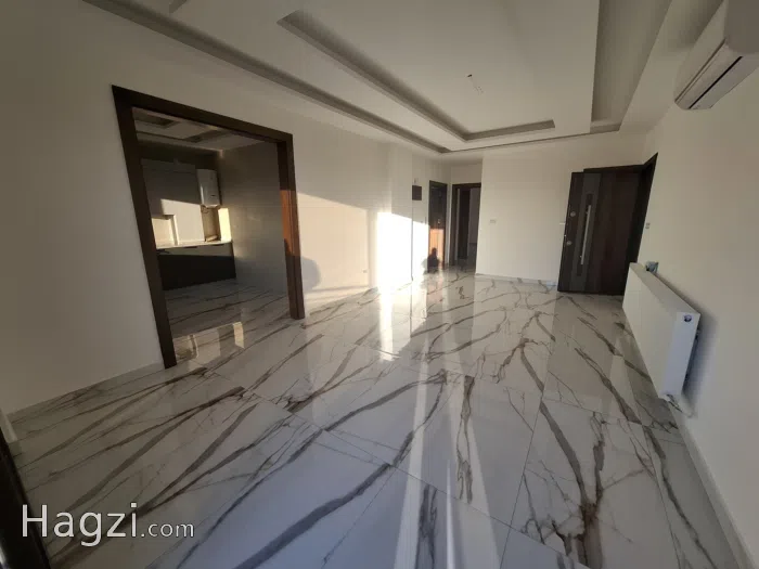 Unfurnished apartment to Rent - Secondary Image 2