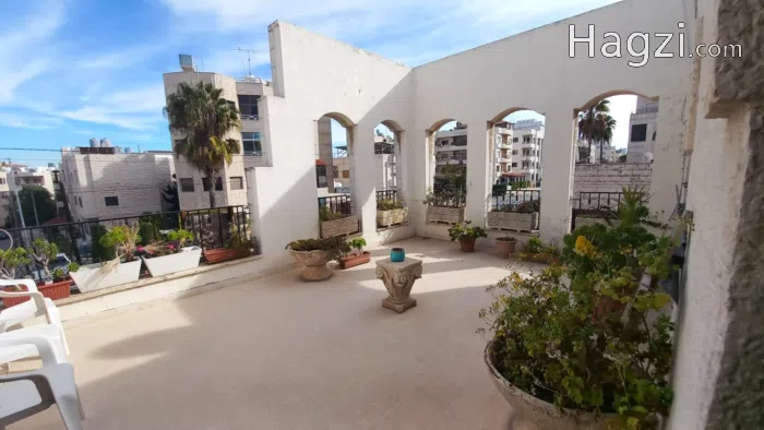 furnished Villa for sale in um uthaina