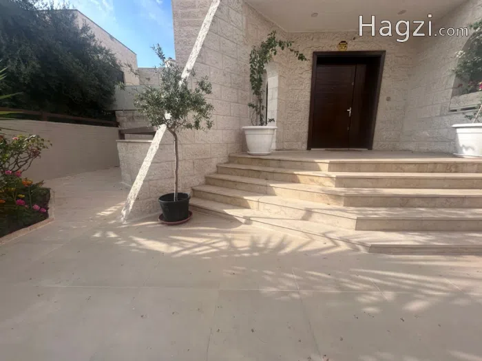 Furnished Villa to Rent 500sqm - Secondary Image 3