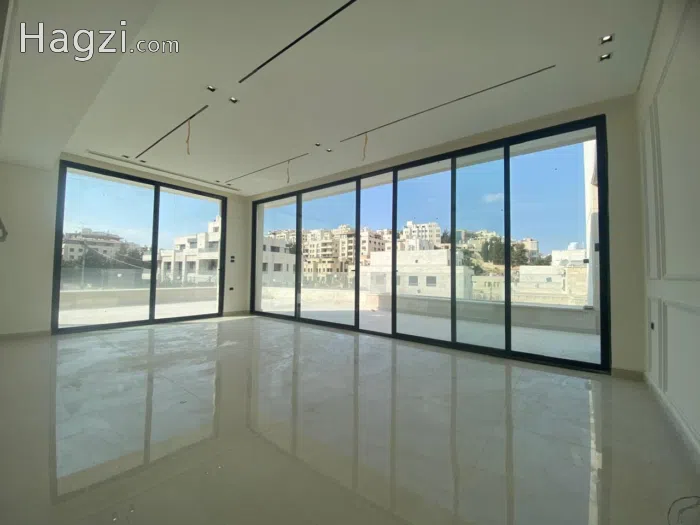 Apartment for Sale - Secondary Image 1