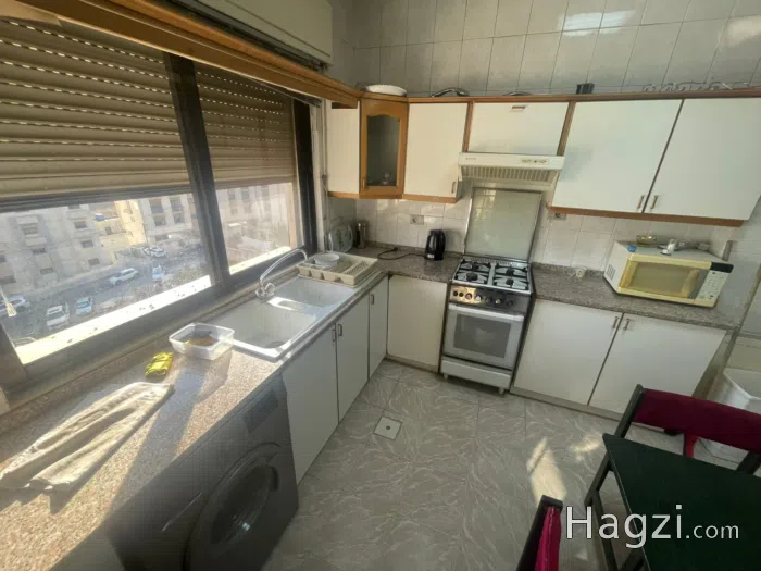 Apartment for rent in Al Shmesani