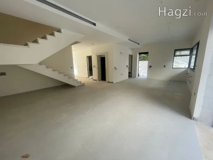 villa & palaces for sale - Secondary Image 3