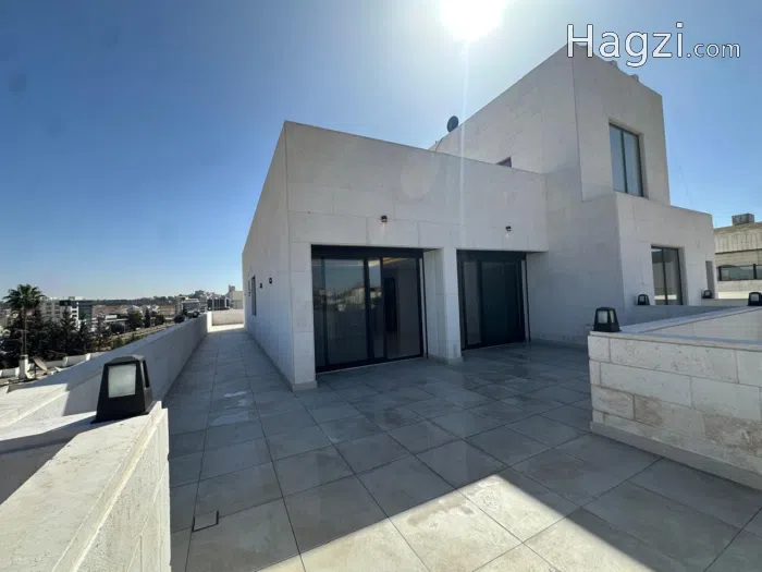 A brand new Rooftop for rent in Al Thuhir