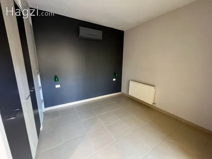 Three bedroom apartment for Sale - Secondary Image 1