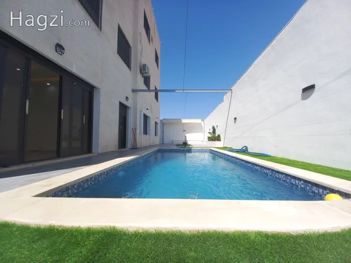 Unfurnished Apartment For Rent In Al Thuhir 
