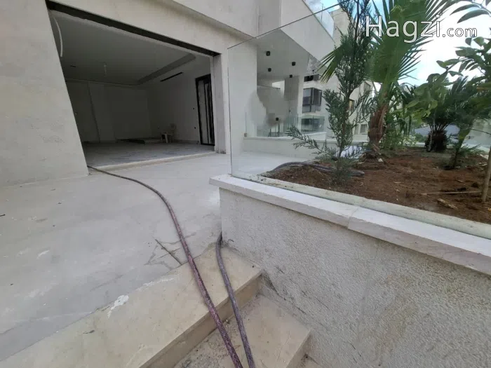 Unfurnished apartment for sale 