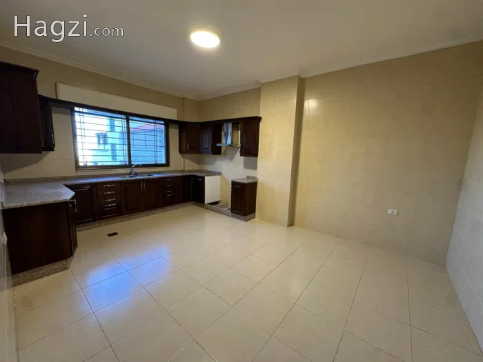 Unfurnished apartment for rent in Airport road - Secondary Image 3