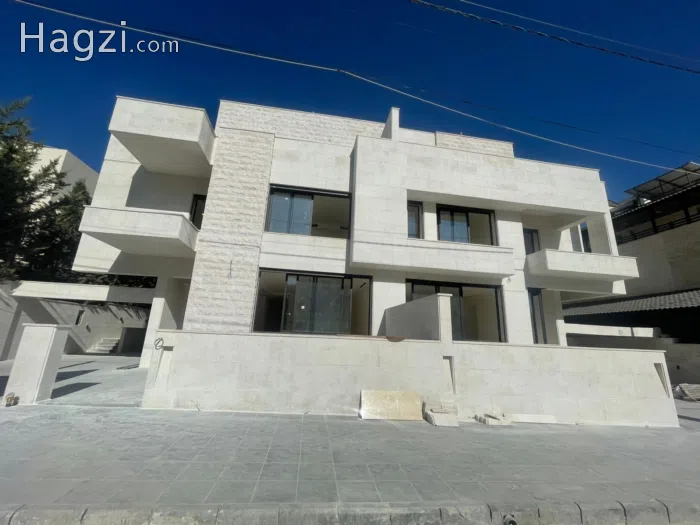 villa & palaces for sale - Secondary Image 2