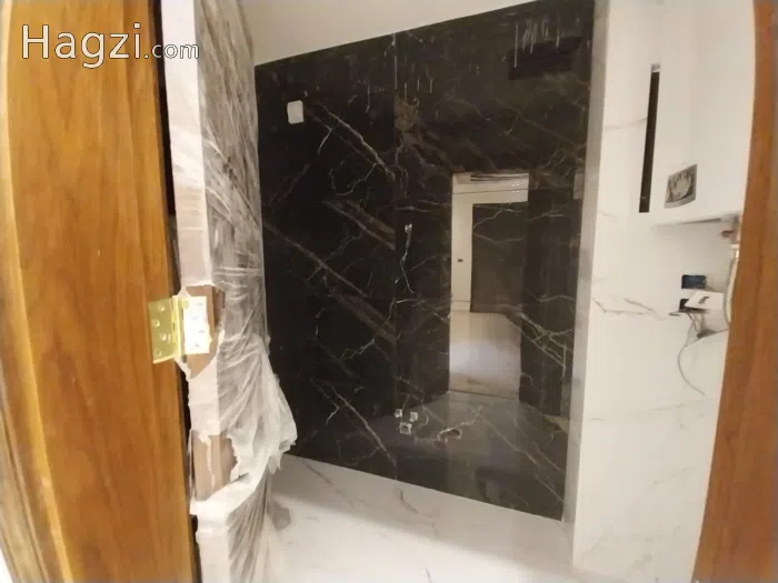 Unfurnished apartment  ( part of villa ) to Rent  - Secondary Image 1