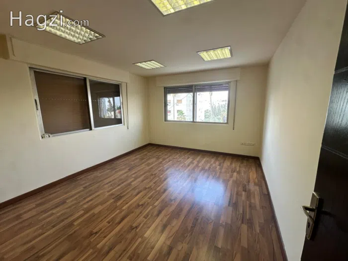 125 Sqm Office for rent in Mecca street  - Secondary Image 3