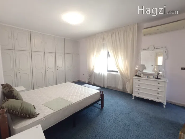 Furnished Apartment to Rent 220sqm - Secondary Image 2