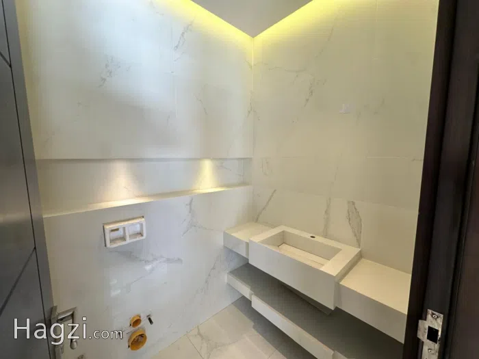 Unfurnished apartment for Sale in Dabouq - Secondary Image 2