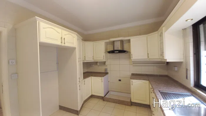 Unfurnished apartment for rent in deir ghbar Unfurnished apartment for rent in deir ghbar