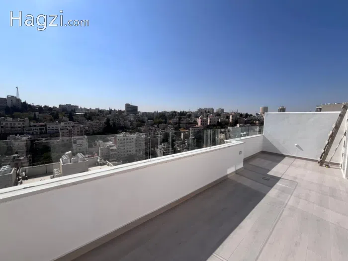 Three bedroom duplex Three bedroom duplex