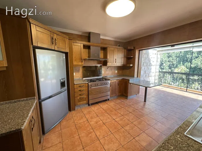Semi Furnished - Attached Villa For rent in Abdoun - Secondary Image 3