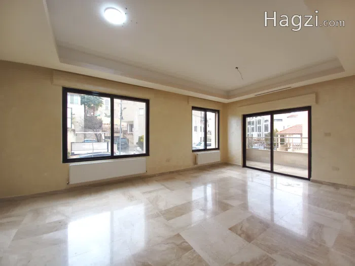 Not Furnished Apartment to Rent 196sqm