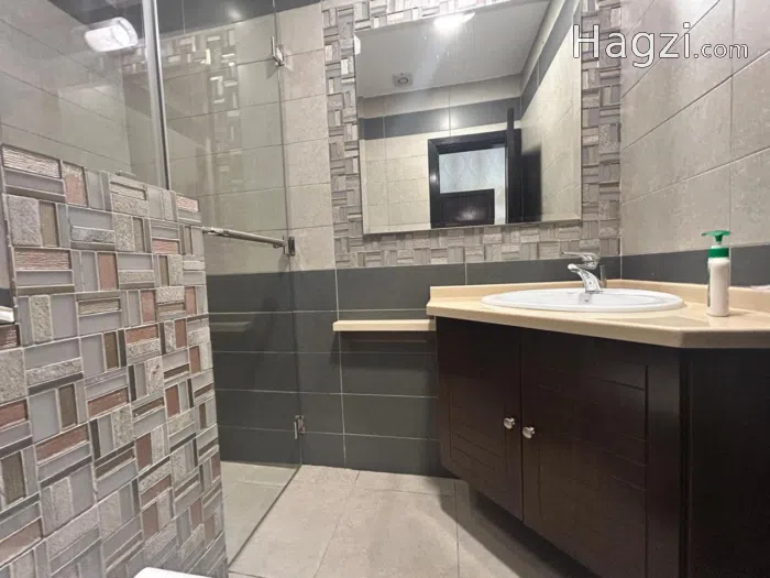 Duplex Rooftop in Deir Ghbar For Rent 350sqm - Secondary Image 1