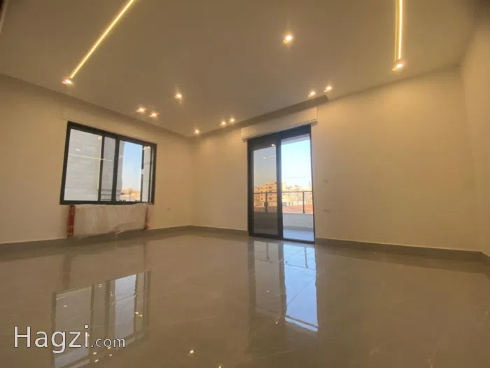 Unfurnished apartment to Rent  - Secondary Image 1