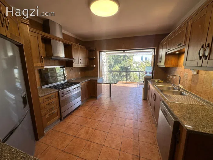 Semi Furnished - Attached Villa For rent in Abdoun - Secondary Image 2