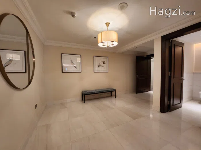 Stunning Property in Ritz Carlton - Secondary Image 1