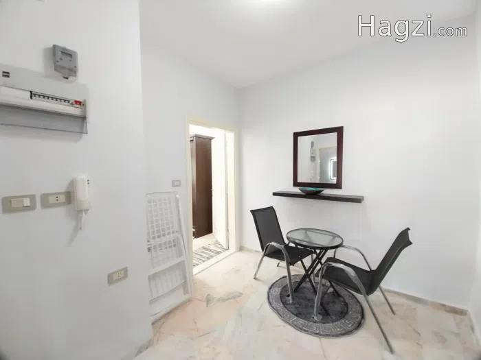 Furnished Studio to Rent 80sqm - Secondary Image 3