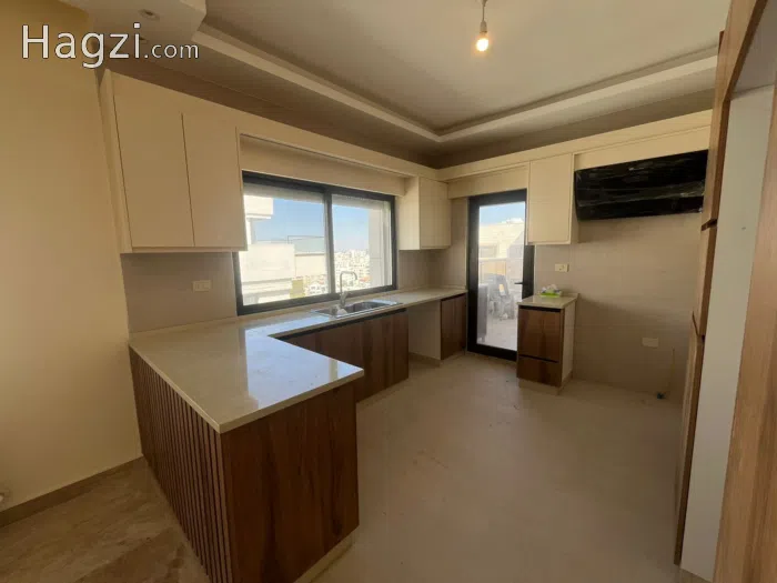 Three bedroom apartment for rent