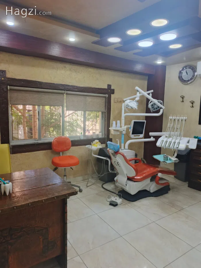 Office for sale at a dental clinic location