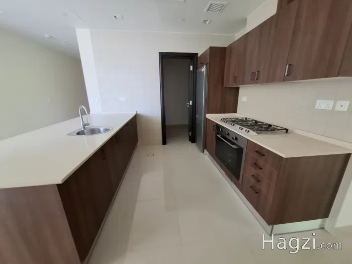 Three bedrooms apartment for sale in Al Abdali - Secondary Image 2