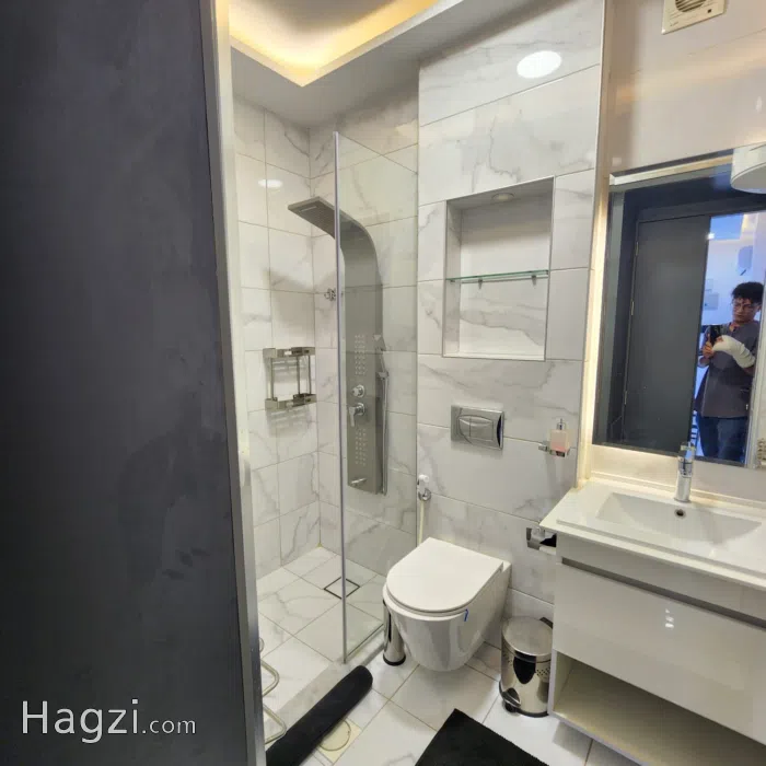 Furnished Rooftop For Rent - Secondary Image 3