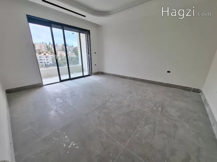 Unfurnished apartment for sale