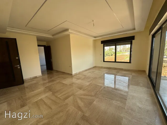 220 Sqm apartment For Sale in khalda